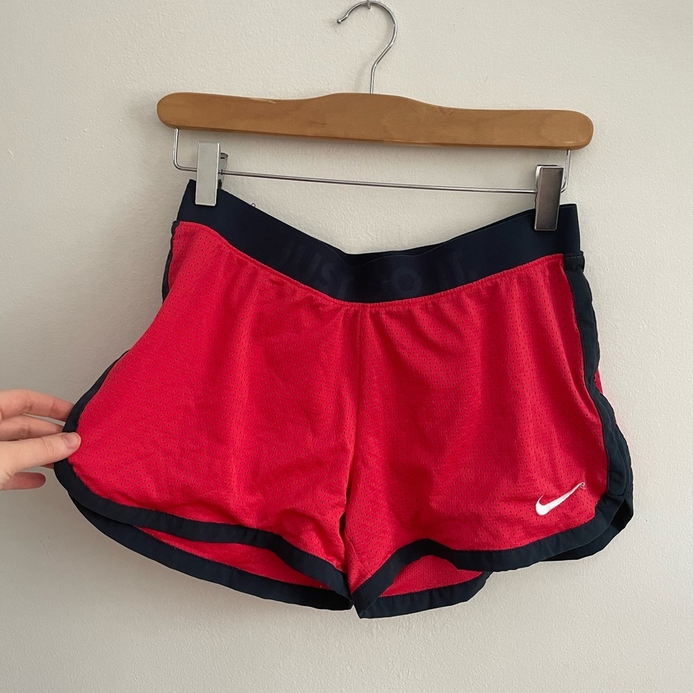 🦋3/$50 Vintage Y2K Baddie Nike Dri-fit Red and Black Cheer Athletic Shorts XS - Picture 7 of 7
